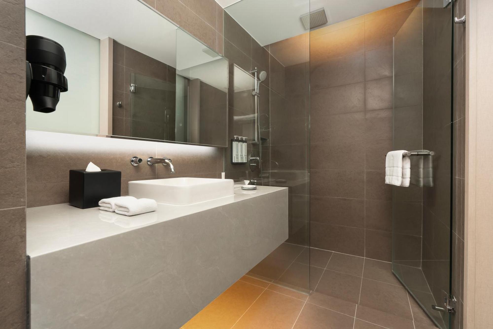 Hyatt Place Bangkok Sukhumvit 1 Exterior photo
